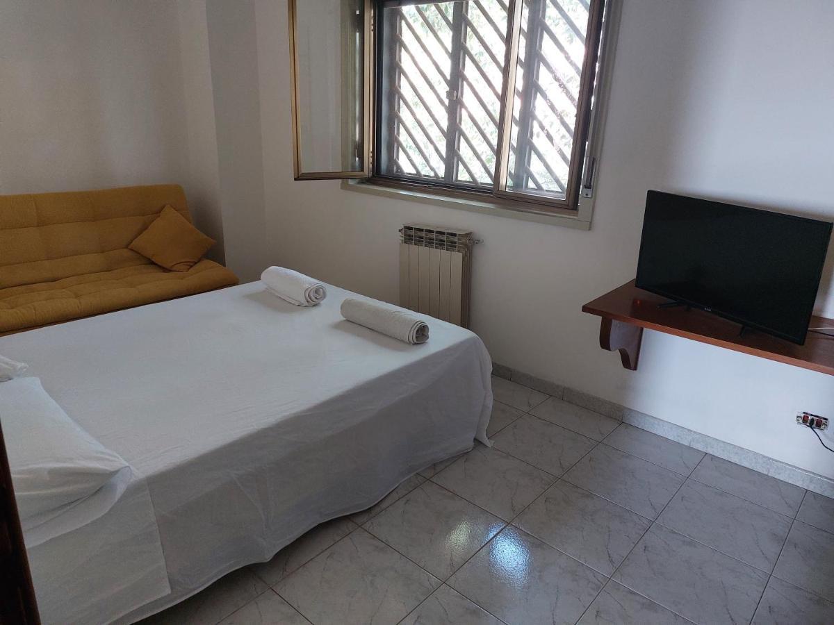 Casa Arrigo Apartment Catania Bagian luar foto